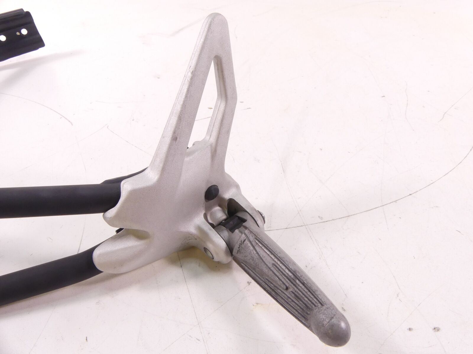 2014 MV Agusta B3 Brutale 800 EAS Rear Footpeg Foot Peg Left & Bracket 8000B6374 {{ shop.shopifyCountryName }} - Mototech271