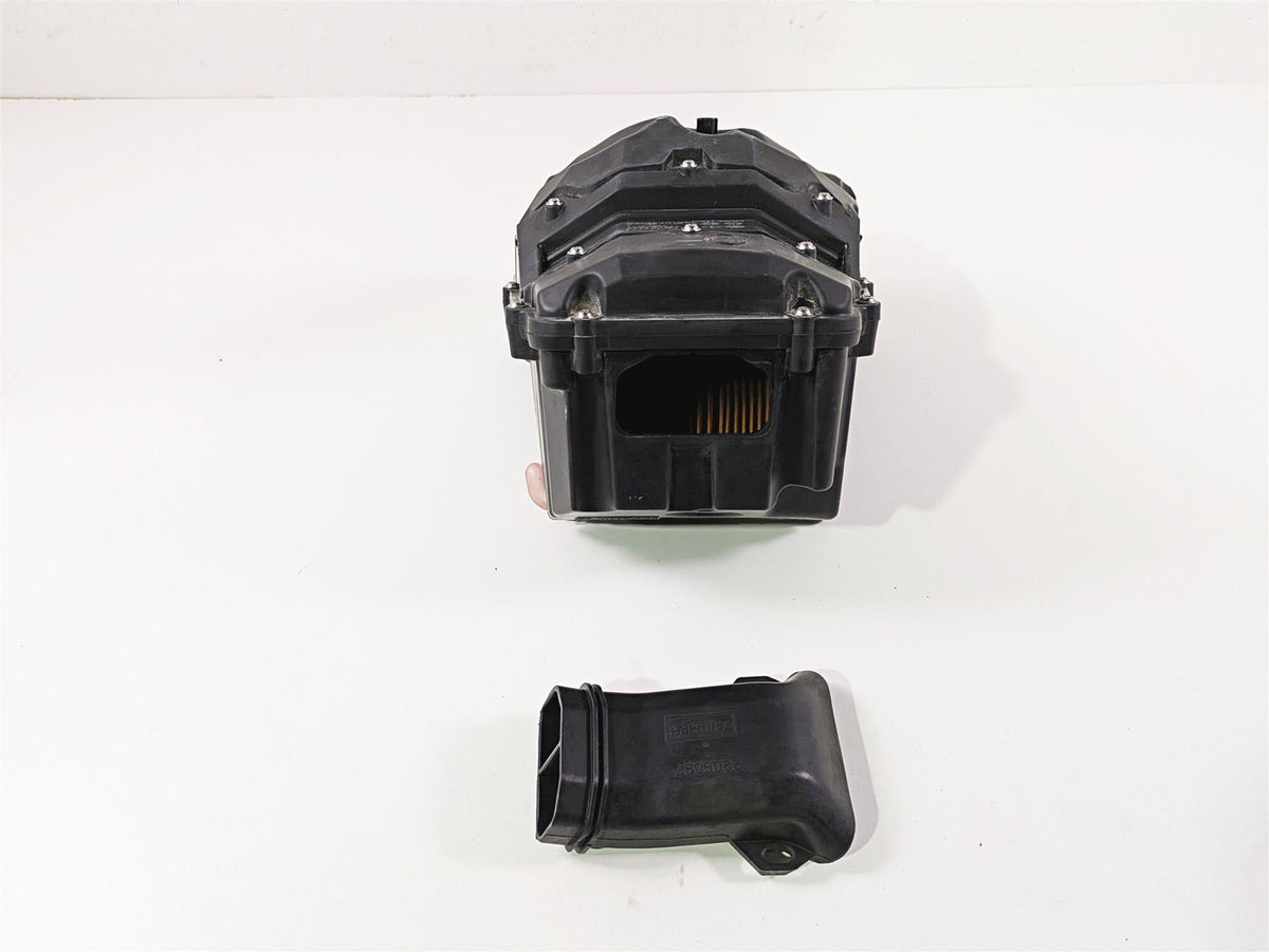 2024 Triumph Tiger 900 GT Air Box Cleaner & Tubes Set T2209565 T2202707 {{ shop.shopifyCountryName }} - Mototech271