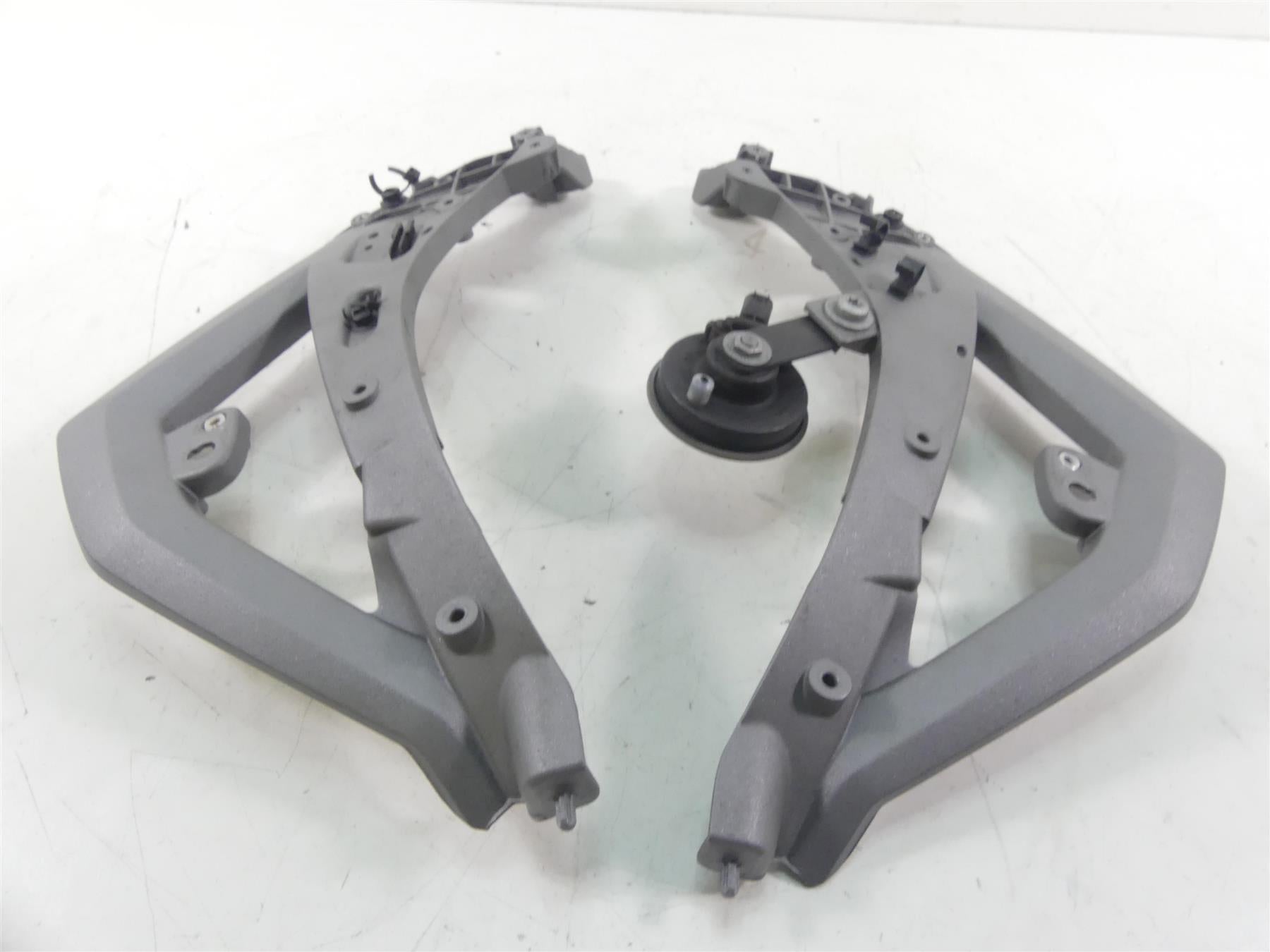 2017 BMW R1200GS GSW K50 Front Side Sub Frame Mount Bracket Carriers 46639480892 {{ shop.shopifyCountryName }} - Mototech271