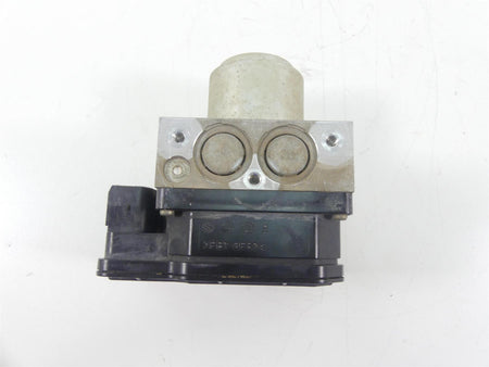2020 Honda Talon SXS1000R S2R Nissin Vsa Modulator Abs Pump 57110-HL6-A01 {{ shop.shopifyCountryName }} - Mototech271