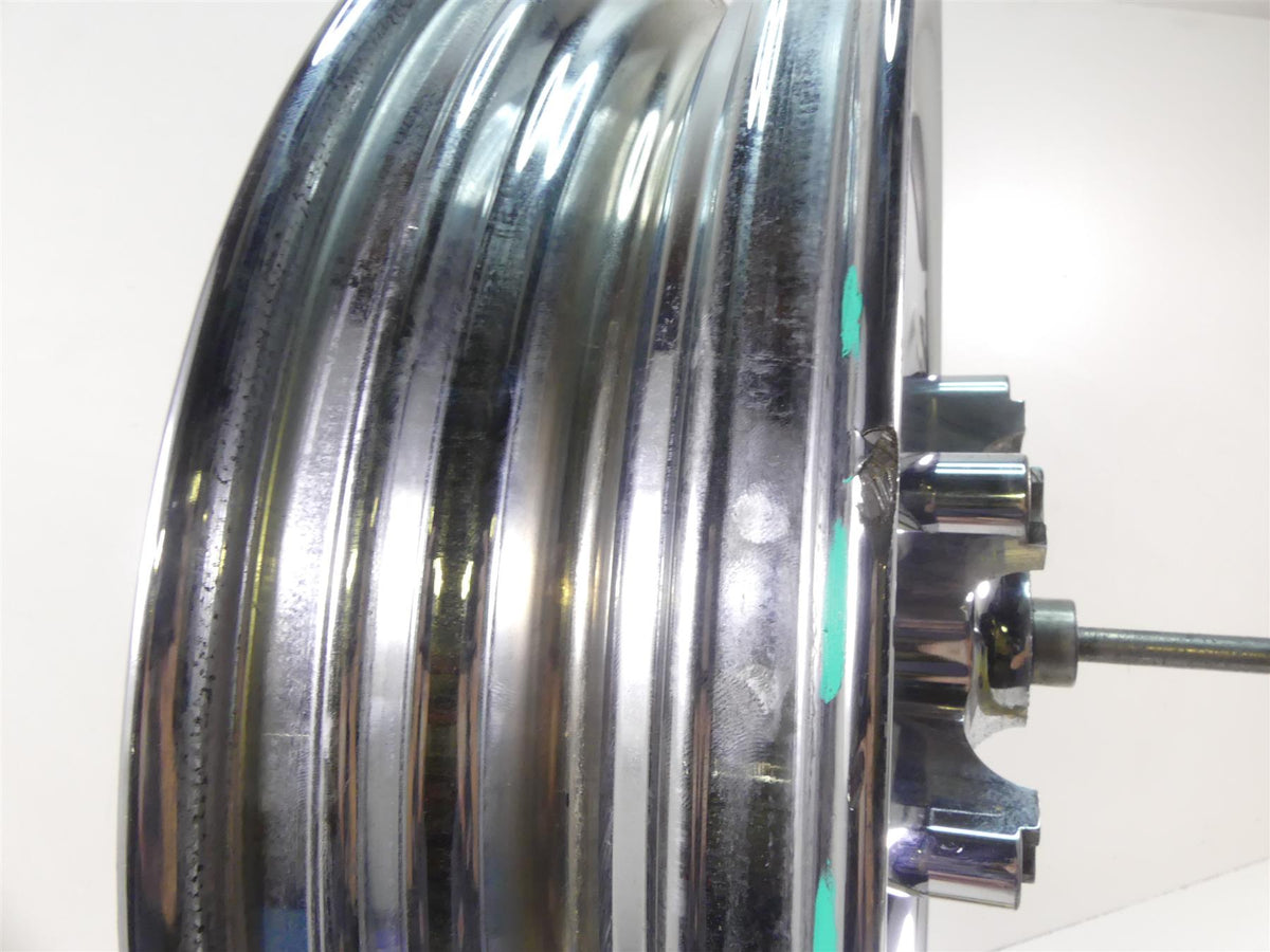 2007 Harley Touring FLHR SE CVO Road King Front Wheel 18x3.5 - Read 44612-07 {{ shop.shopifyCountryName }} - Mototech271