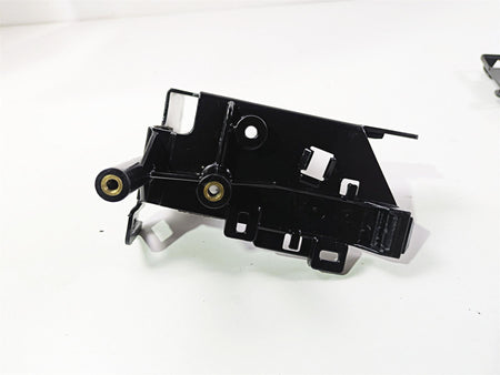 2020 Harley Softail FXST Standard Electrical Carrier Plastic Set 66000126 {{ shop.shopifyCountryName }} - Mototech271
