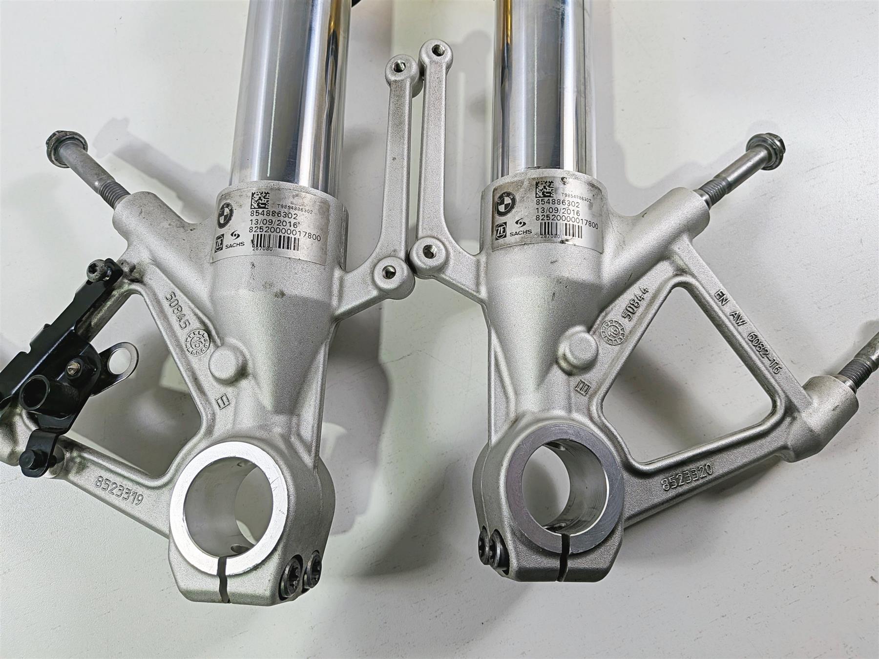 2017 BMW S1000RR K46 Straight Front Fork Leg Set 31428548865 31428548864 {{ shop.shopifyCountryName }} - Mototech271