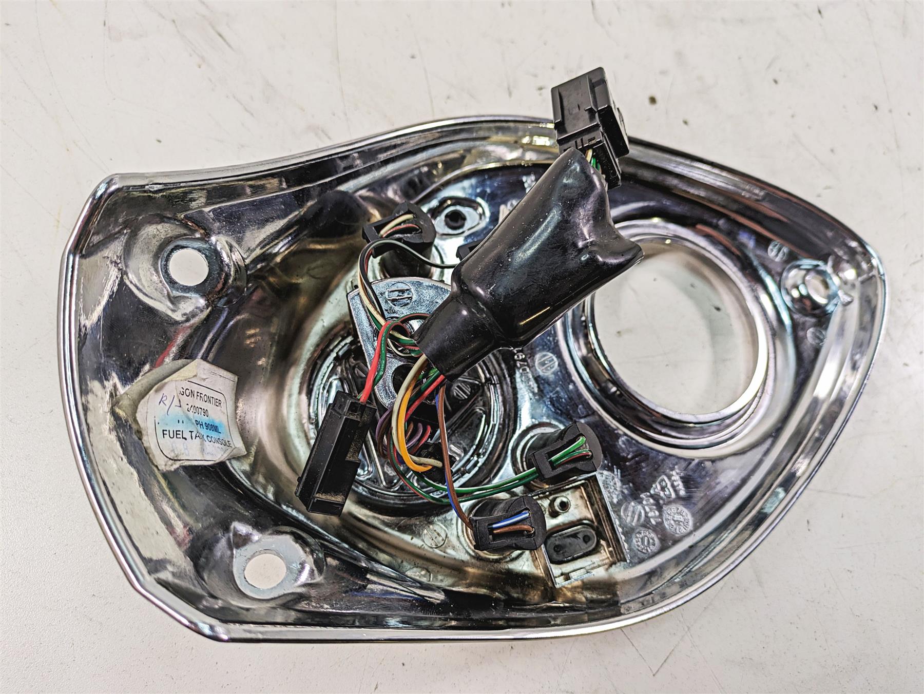 2011 Triumph America Fuel Tank Dash Cover & Instrument Lights T2400802 {{ shop.shopifyCountryName }} - Mototech271