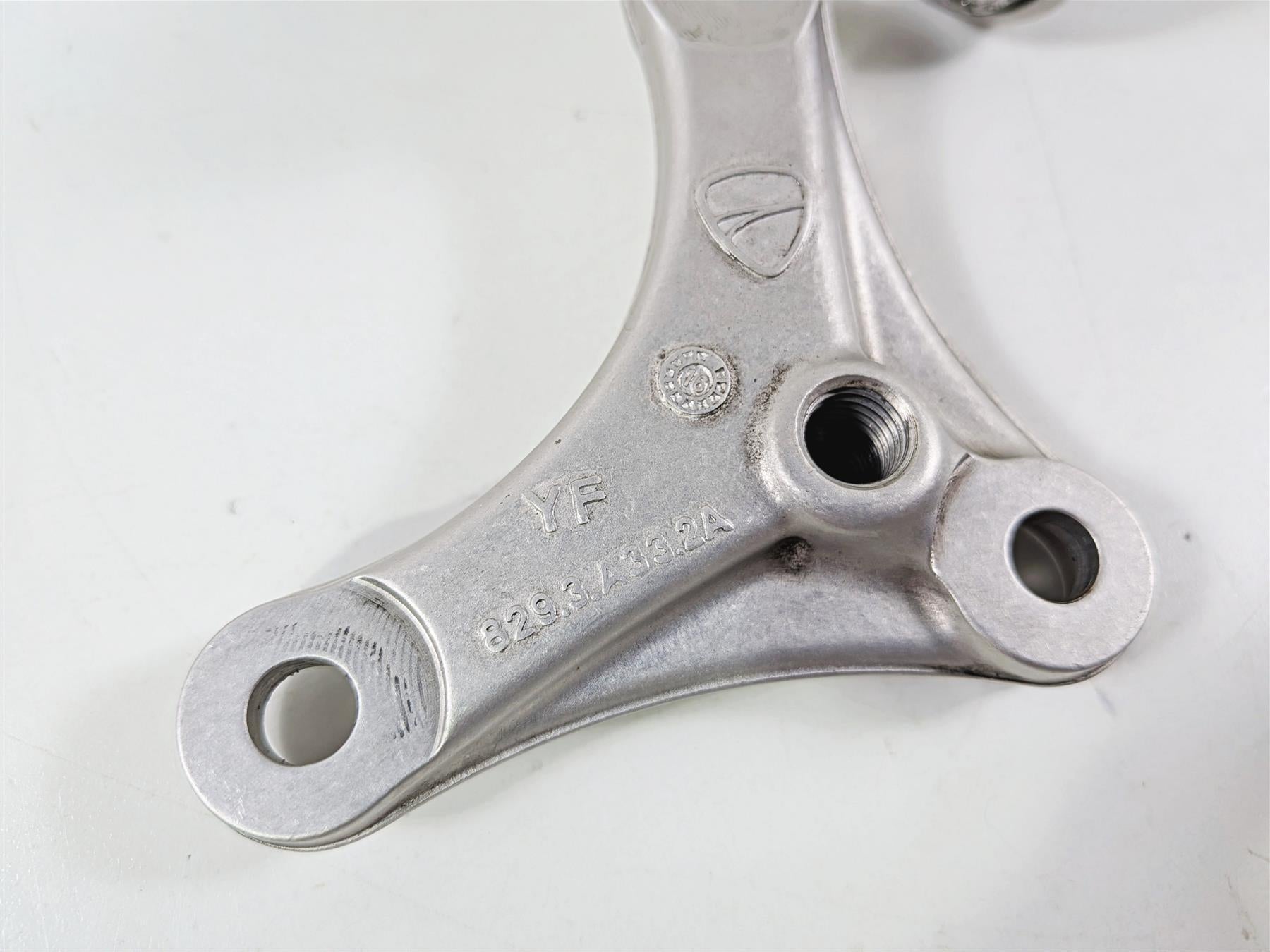 2017 Ducati Panigale 1299 Rear Shock Linkage Dogbone Rocker Arm Set 37211171BA-Mototech271