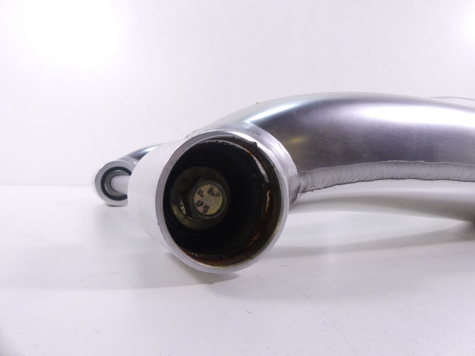 2002 BMW R1200 C Front Trailing Swing Arm Swingarm 31422331063 {{ shop.shopifyCountryName }} - Mototech271
