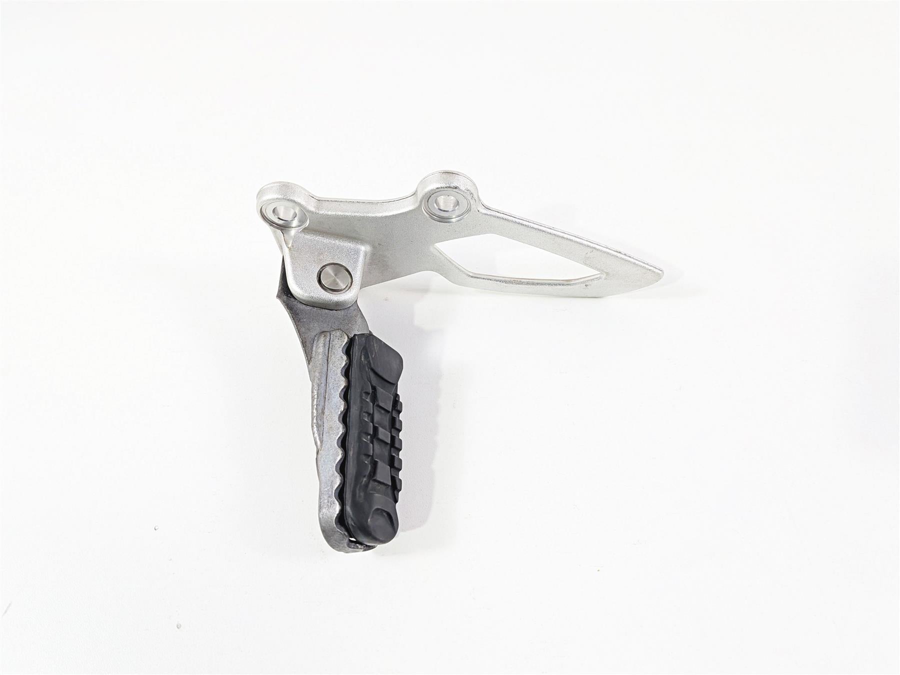 2023 BMW R nineT Scrambler K23 Left Footpeg Foot Peg Rest 46718558717 {{ shop.shopifyCountryName }} - Mototech271