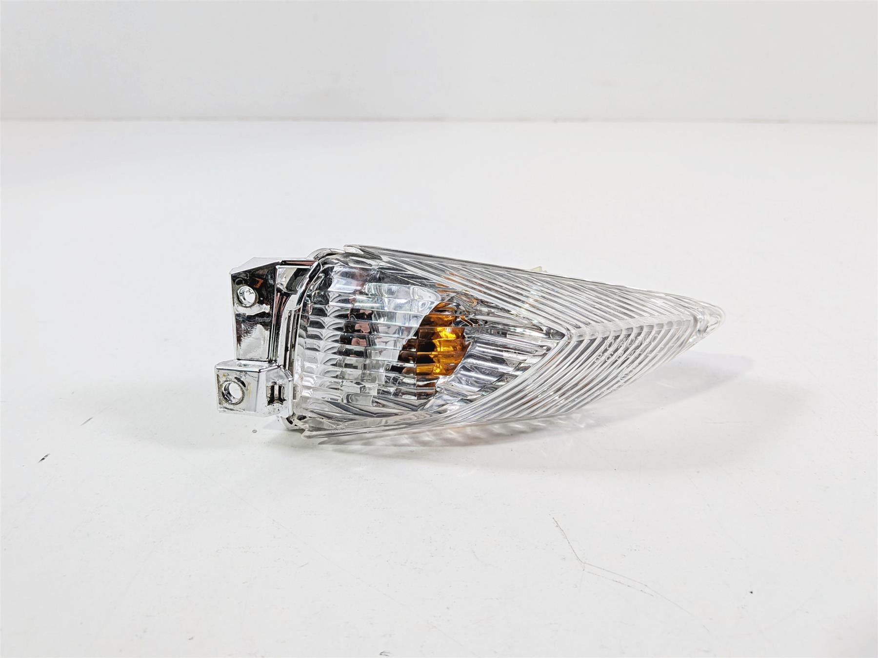 2024 Suzuki GSXR 600 Left Rear Turn Signal Blinker 35604-47H00 {{ shop.shopifyCountryName }} - Mototech271