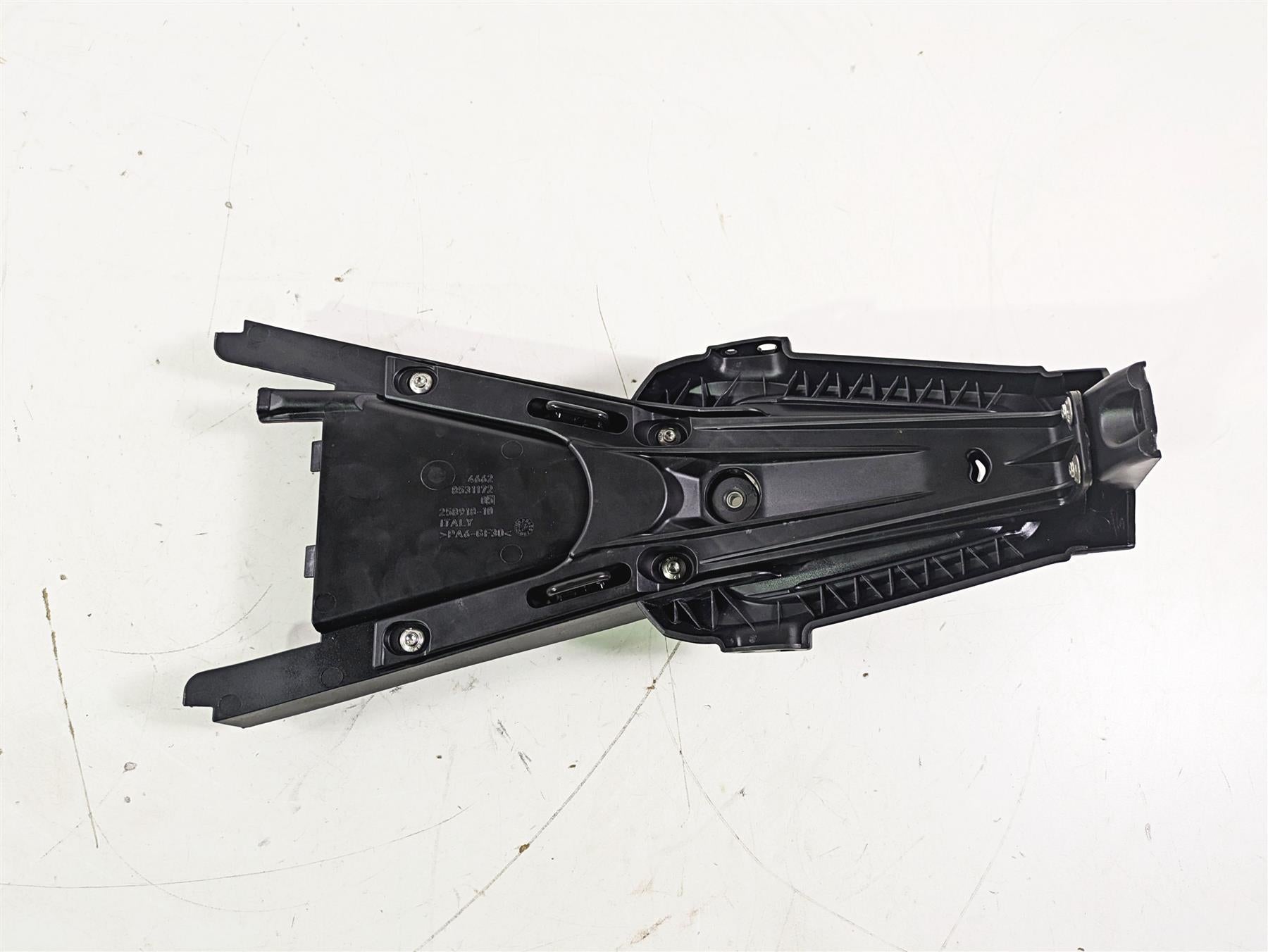 2015 BMW R nineT K21 Straight Subframe & Inner Fender 46518536139 46518536143 {{ shop.shopifyCountryName }} - Mototech271