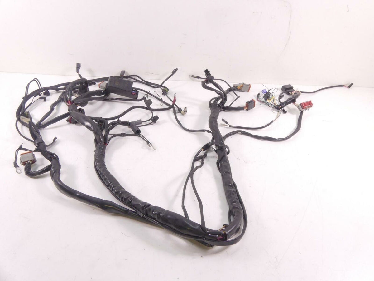 2005 Harley Touring CVO FLHTCSE Electra Glide Main Wiring Harness -Read 70988-0 {{ shop.shopifyCountryName }} - Mototech271