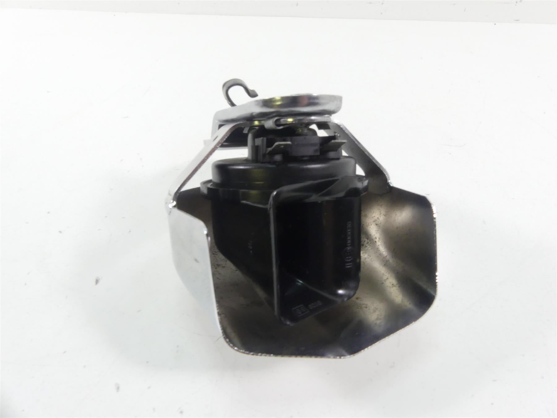 2007 Harley FLHTCU SE CVO Electra Glide Horn With Chrome Cover 61300478 {{ shop.shopifyCountryName }} - Mototech271