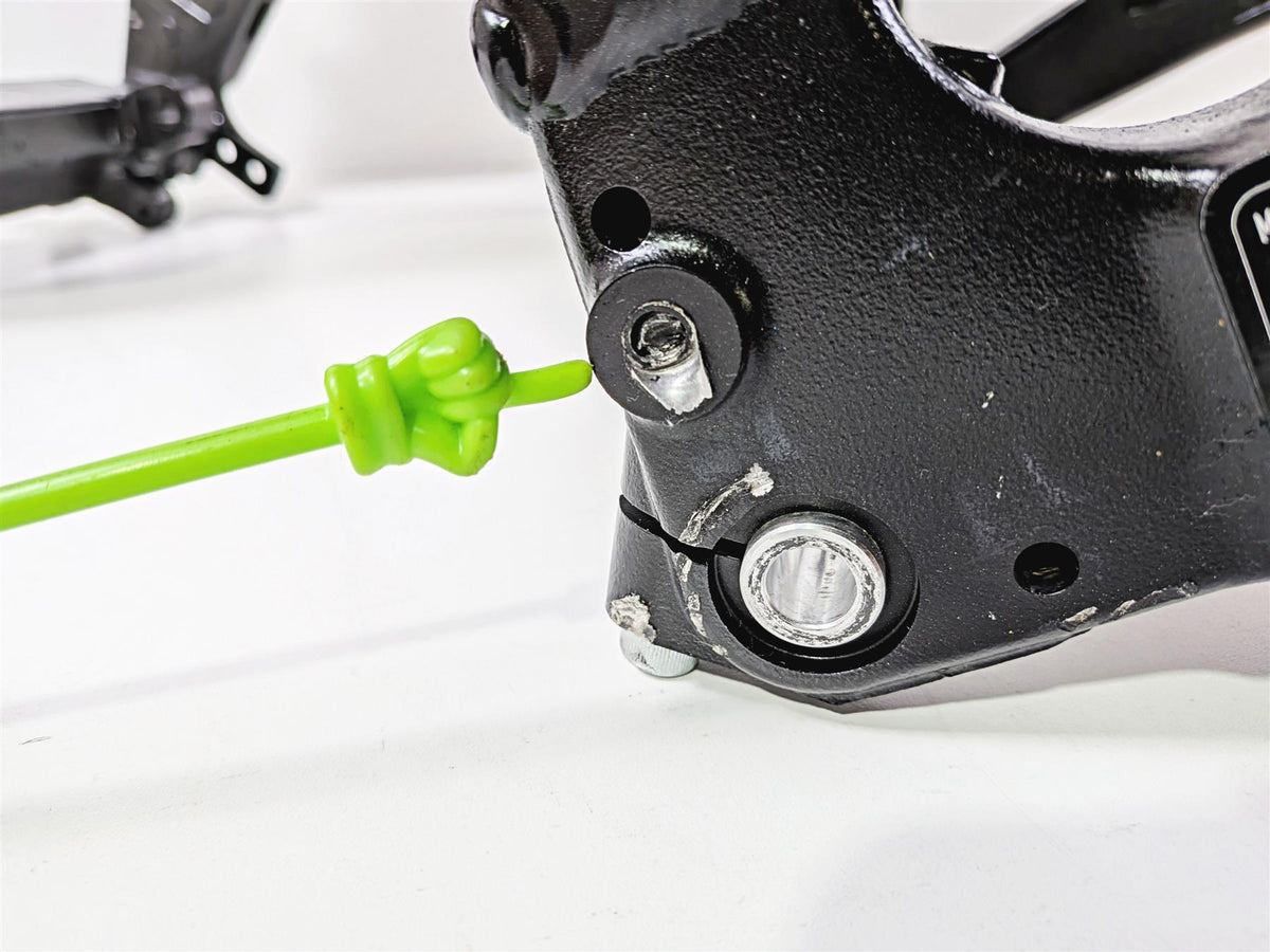 2024 Suzuki GSXR 600 Straight Main Frame Chassis With Clean West Virginia Title - 41100-15J00-YAP {{ shop.shopifyCountryName }} - Mototech271