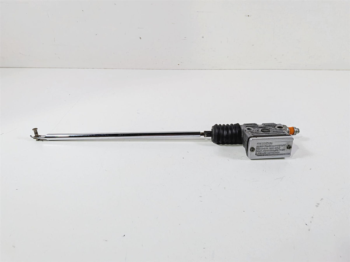 1995 Harley XL883 Sportster Hugger Rear Master Cylinder & Brake Rod 42456-87D {{ shop.shopifyCountryName }} - Mototech271