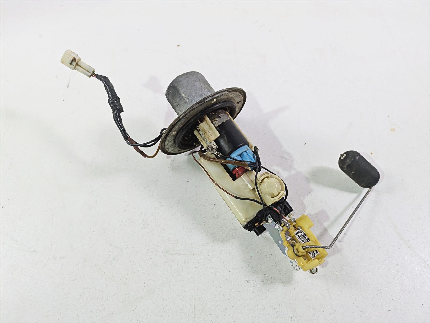 2006 Suzuki GSXR1000 K6 Fuel Gas Petrol Pump - For Parts 15100-41G00 {{ shop.shopifyCountryName }} - Mototech271