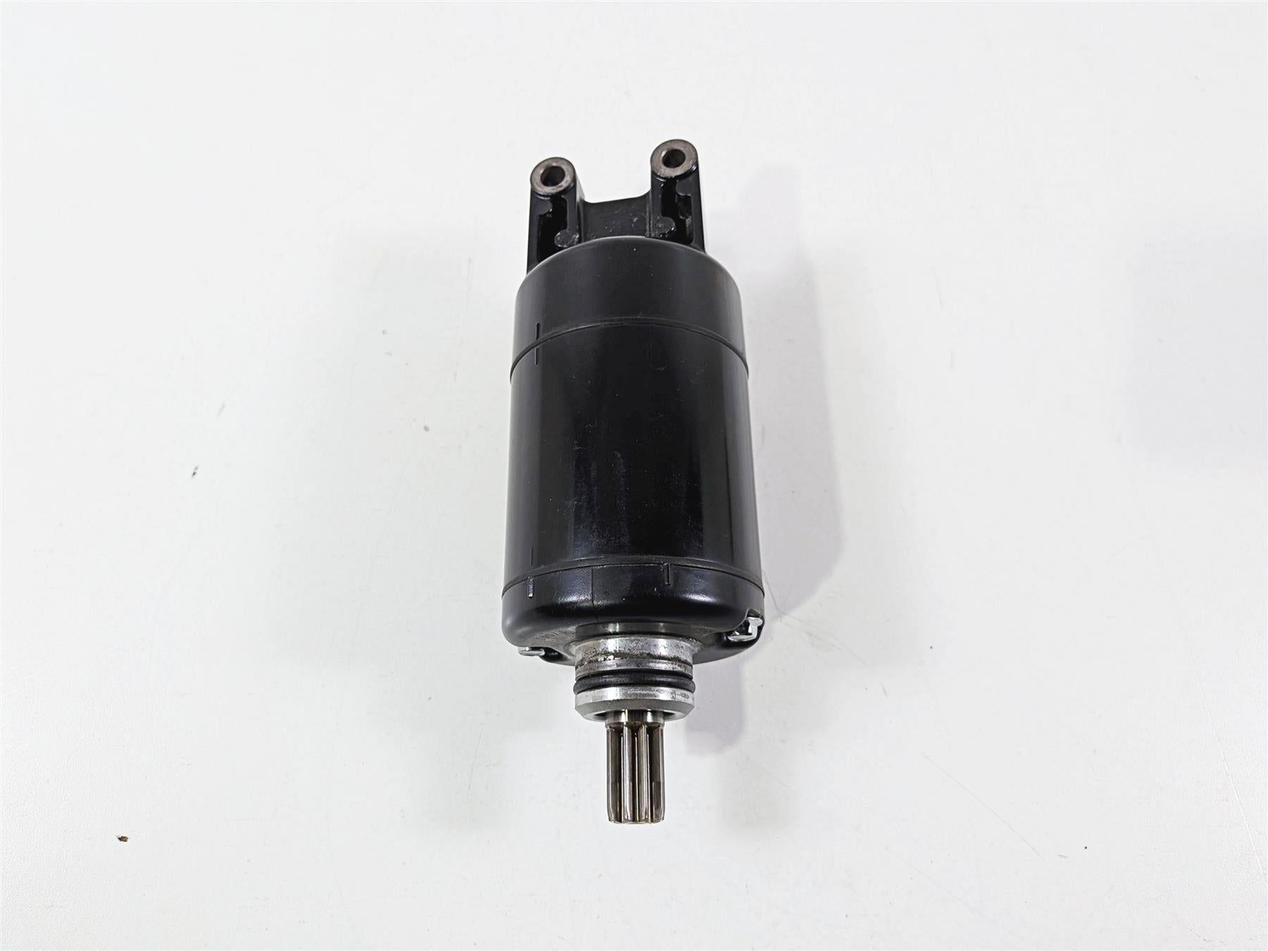 2019 Triumph Speed Triple RS 1050 Engine Starter Motor Mitsuba T1312016 {{ shop.shopifyCountryName }} - Mototech271