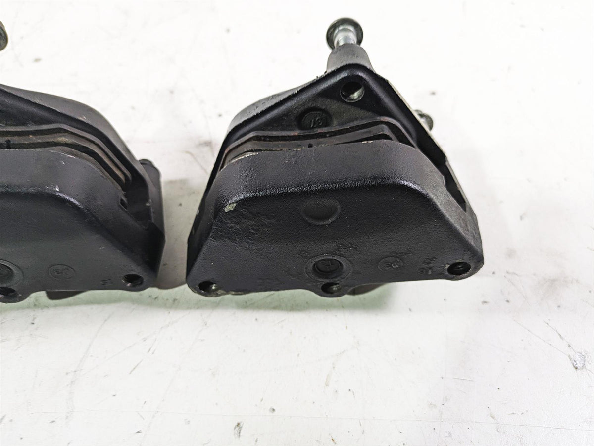 2003 Harley Touring FLHTCUI 100TH E-Glide Front Brake Caliper Set 44023-00C {{ shop.shopifyCountryName }} - Mototech271