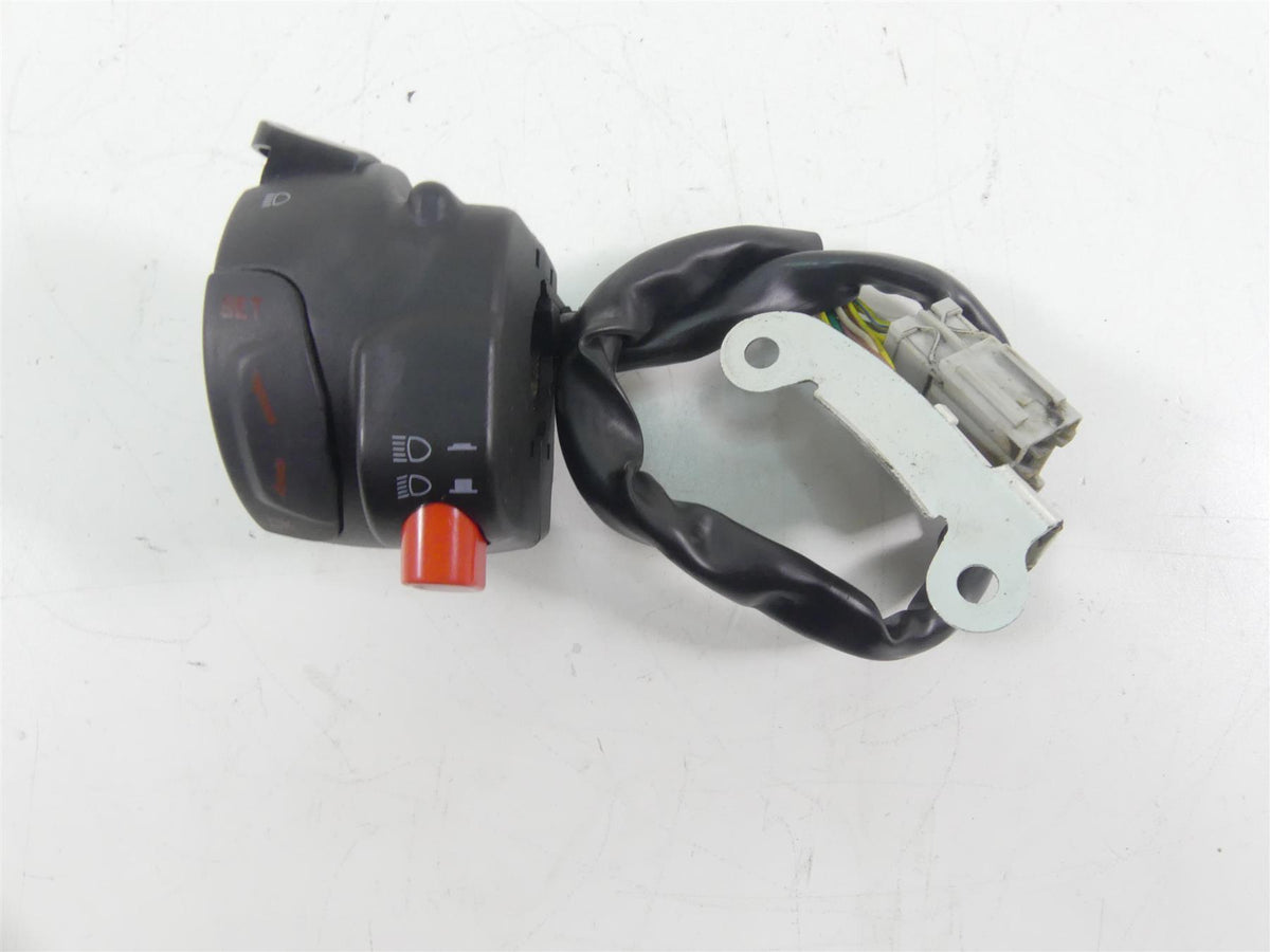 2018 Mv Agusta Brutale 800 RR Left Turn Signal Control Switch - Read 8000C2420 {{ shop.shopifyCountryName }} - Mototech271