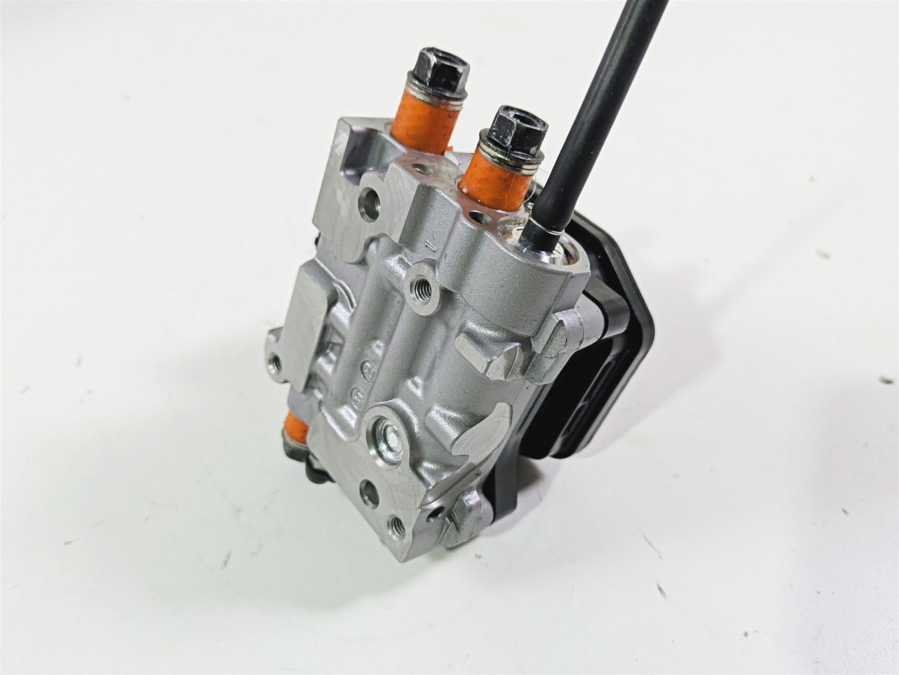 2025 Honda CBR600RR Nissin Front Abs Brake Pump Valve Unit 57500-MFJ-A51 {{ shop.shopifyCountryName }} - Mototech271