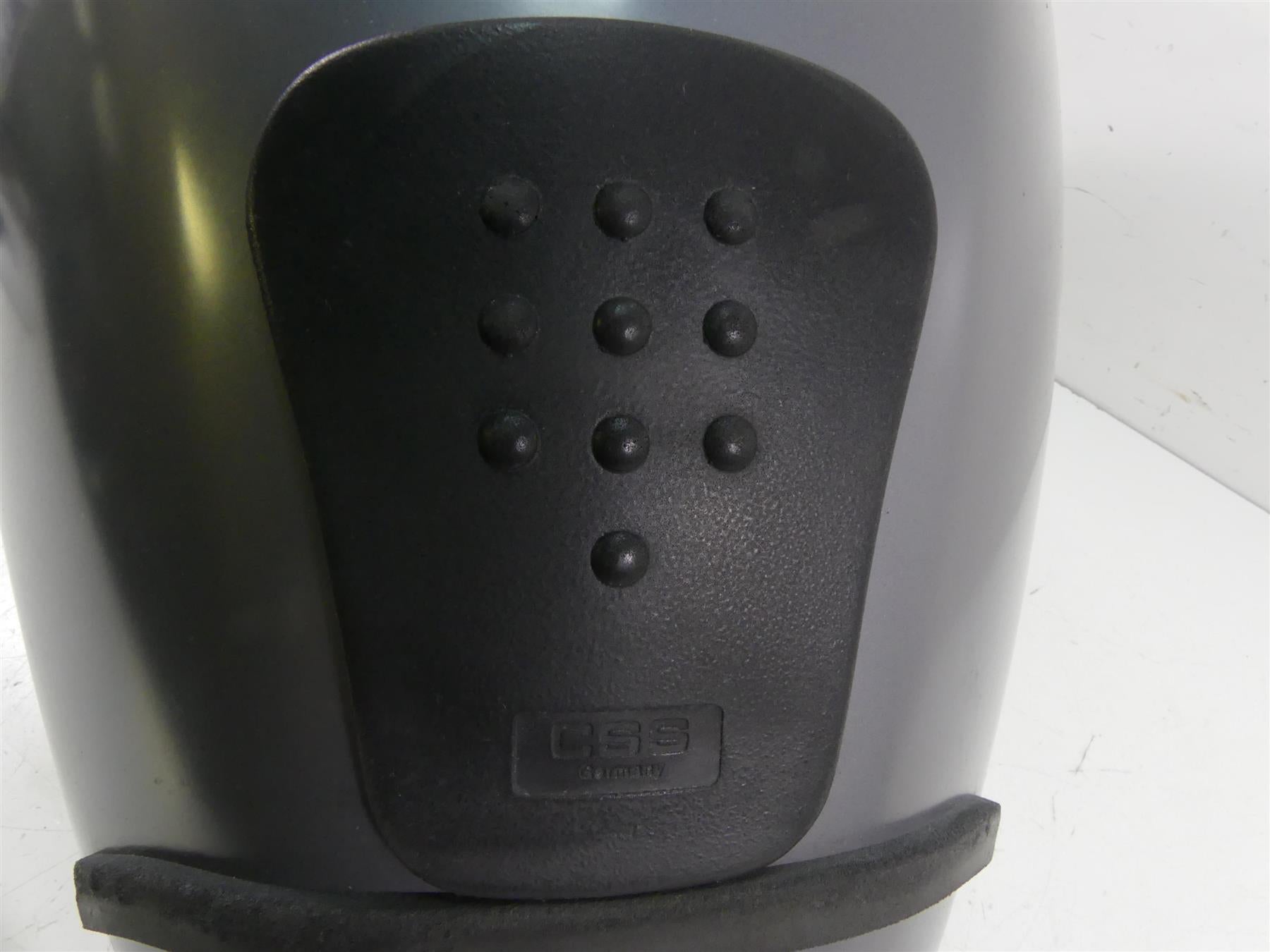 2003 BMW R1150 GS R21 Fuel Gas Petrol Tank Reservoir - No Dents 16112324870 {{ shop.shopifyCountryName }} - Mototech271