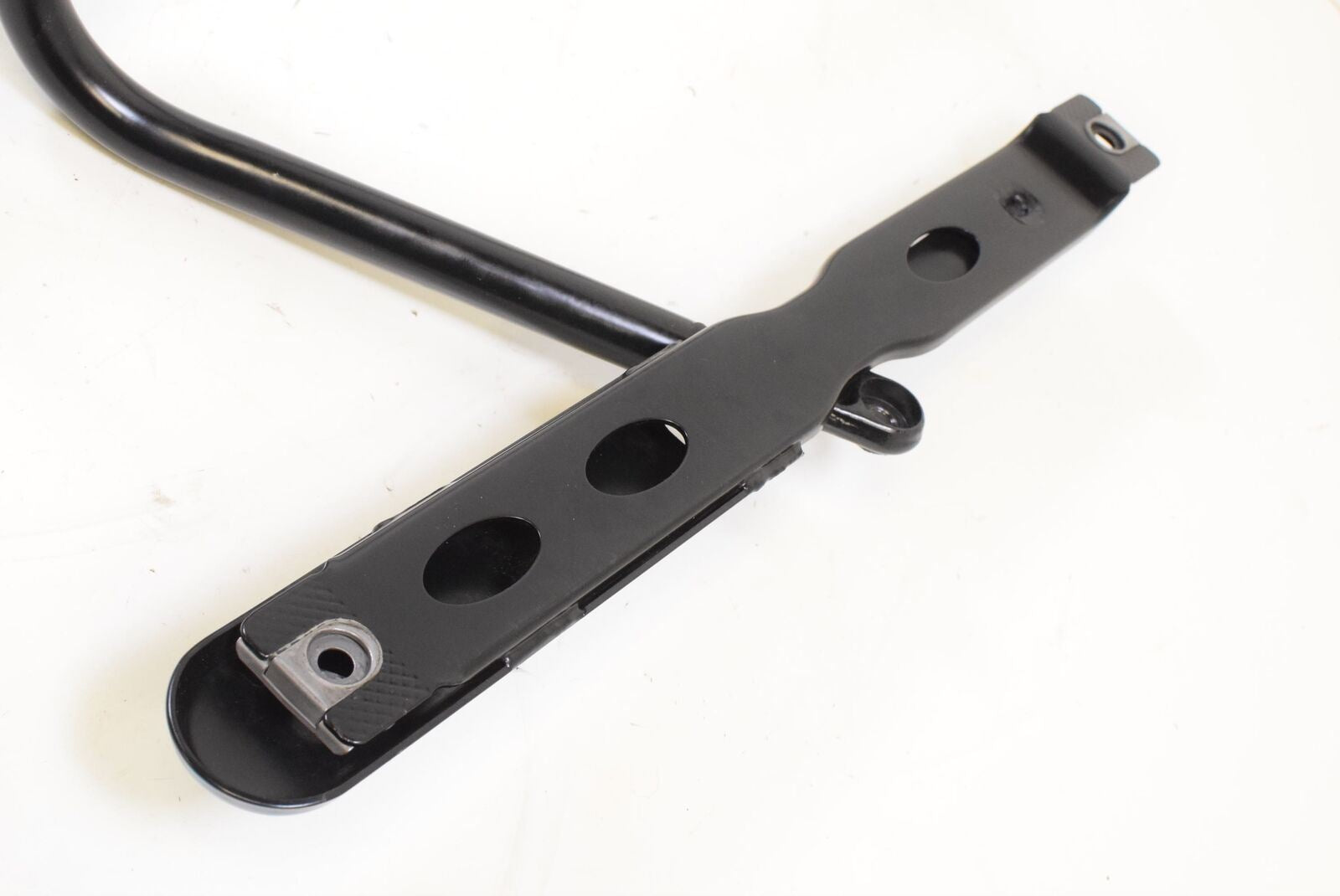 2011 Triumph Rocket 3 III Saddlebag Rack Mount Holder KIT L T2352040 R T2352050 {{ shop.shopifyCountryName }} - Mototech271