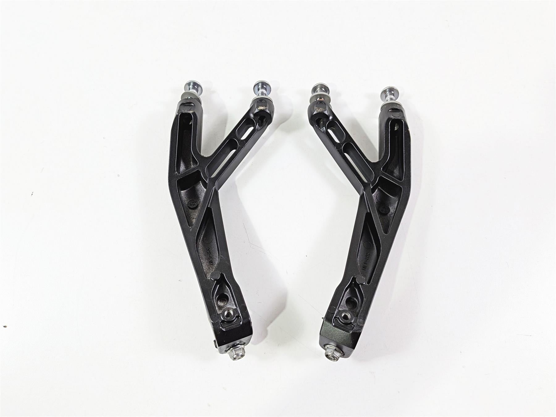 2024 Yamaha YZF R1 RN65 Rear Passenger Footpeg Mounts 2CR-2741L-01-00 {{ shop.shopifyCountryName }} - Mototech271