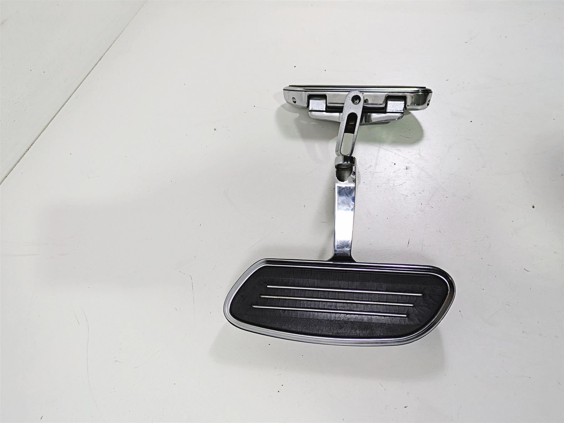 2010 Harley Touring FLHX Street Glide Streamline Rear Floorboards DR-2151HLO1606 {{ shop.shopifyCountryName }} - Mototech271
