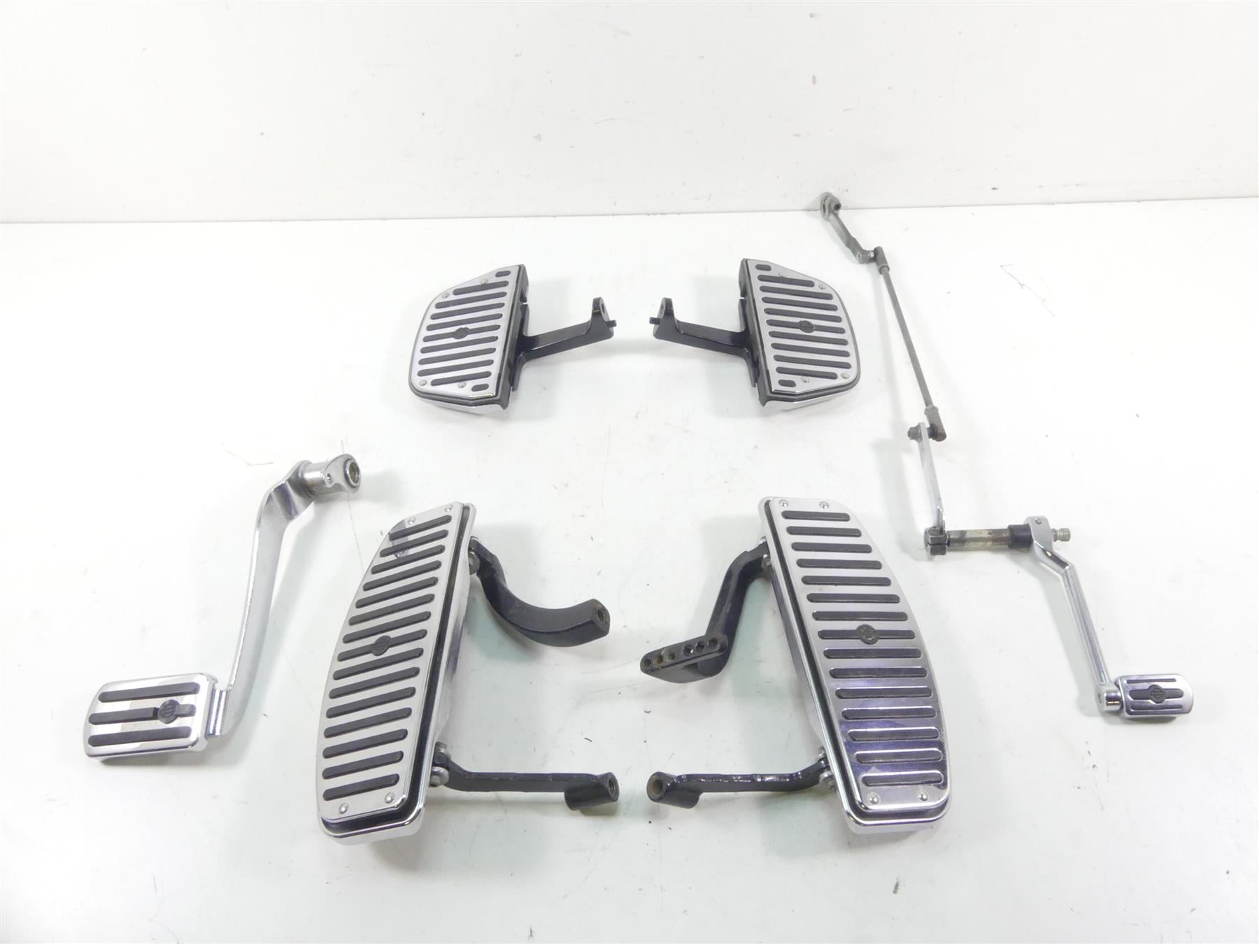 2002 Harley Touring FLHRCI Road King Chrome Floor Board Shifter Brake Pedal Set {{ shop.shopifyCountryName }} - Mototech271
