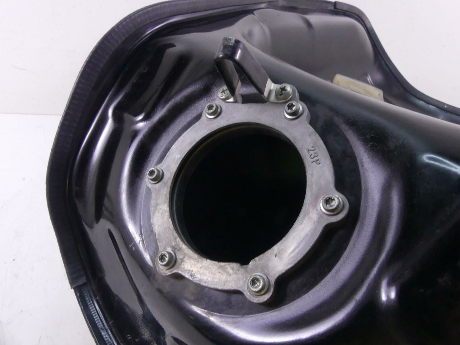 2012 Yamaha XT1200 Super Tenere Fuel Gas Petrol Tank -Read 23P-YK241-00 {{ shop.shopifyCountryName }} - Mototech271