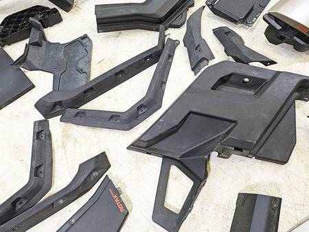 2022 Can-Am Defender XMR HD10 Body Plastic Covers Interior Tank Set 707900740 {{ shop.shopifyCountryName }} - Mototech271