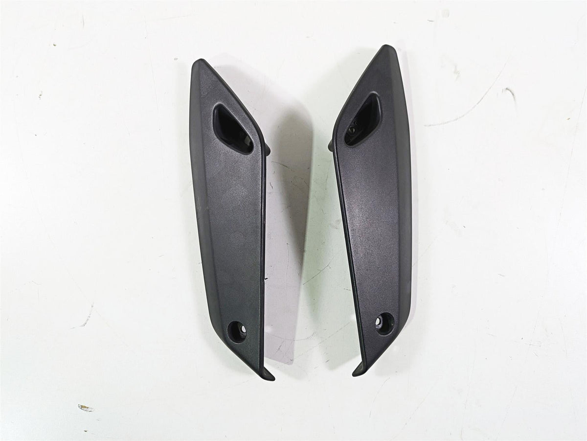 2012 BMW R1200R K27 Front Fender Wind Deflector Side Covers 46618520048 {{ shop.shopifyCountryName }} - Mototech271