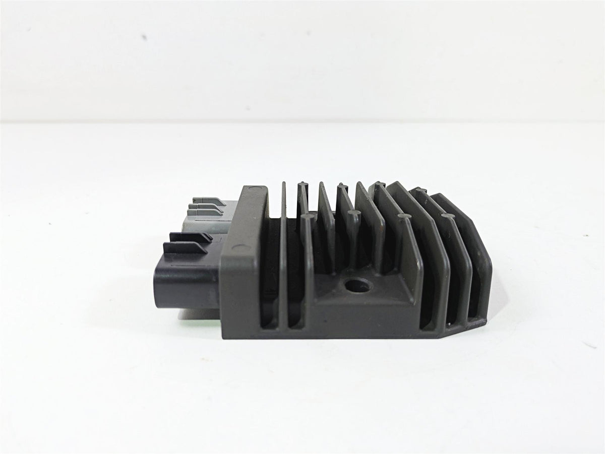 2015 BMW R1200 GS Adv K51 Rectifier Voltage Regulator FH020AA 12318523367 {{ shop.shopifyCountryName }} - Mototech271