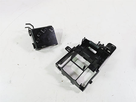 2010 Harley VRSCF Muscle Rod All Electric Plastic Holder In Set 70393-07 {{ shop.shopifyCountryName }} - Mototech271