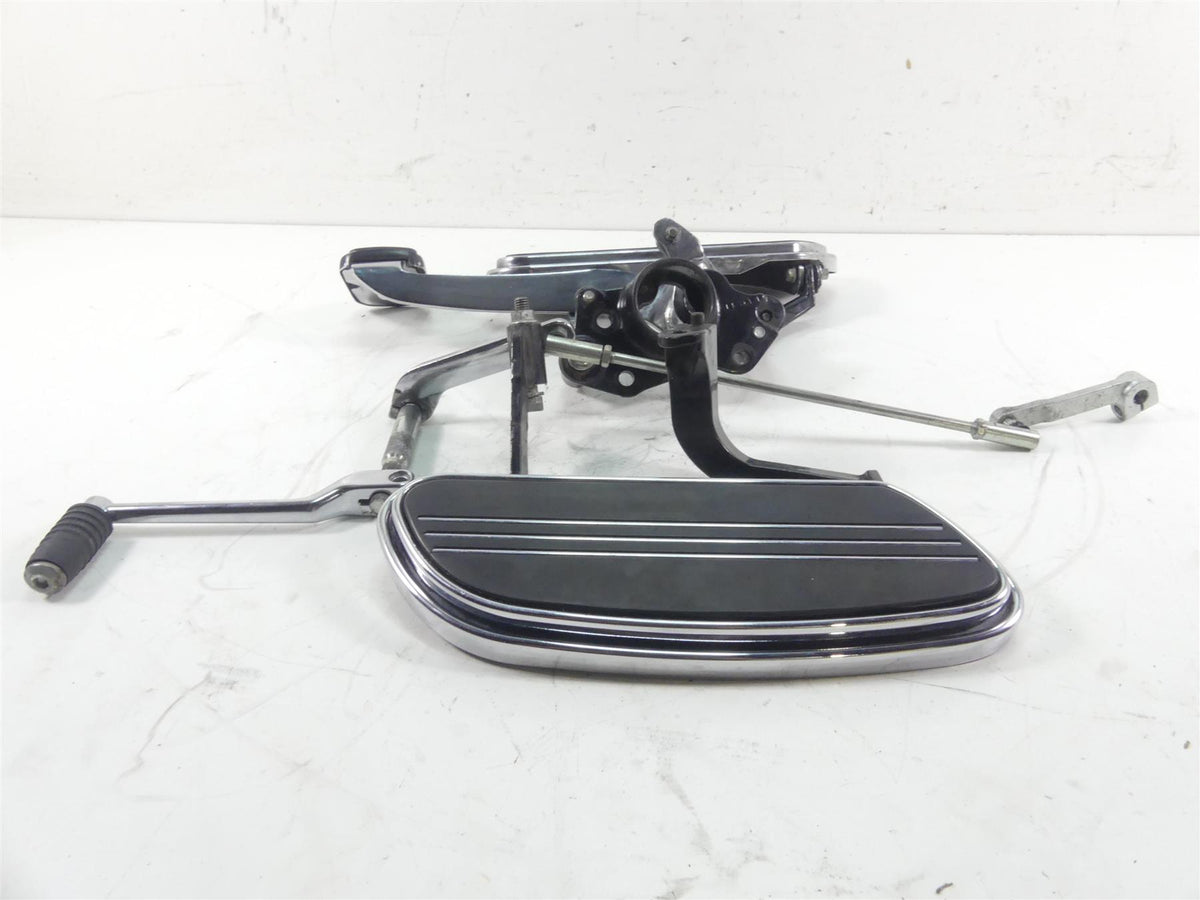2011 Harley Touring FLTRU Road Glide Floorboard Shifter Brake Pedal Set 47365-09 {{ shop.shopifyCountryName }} - Mototech271