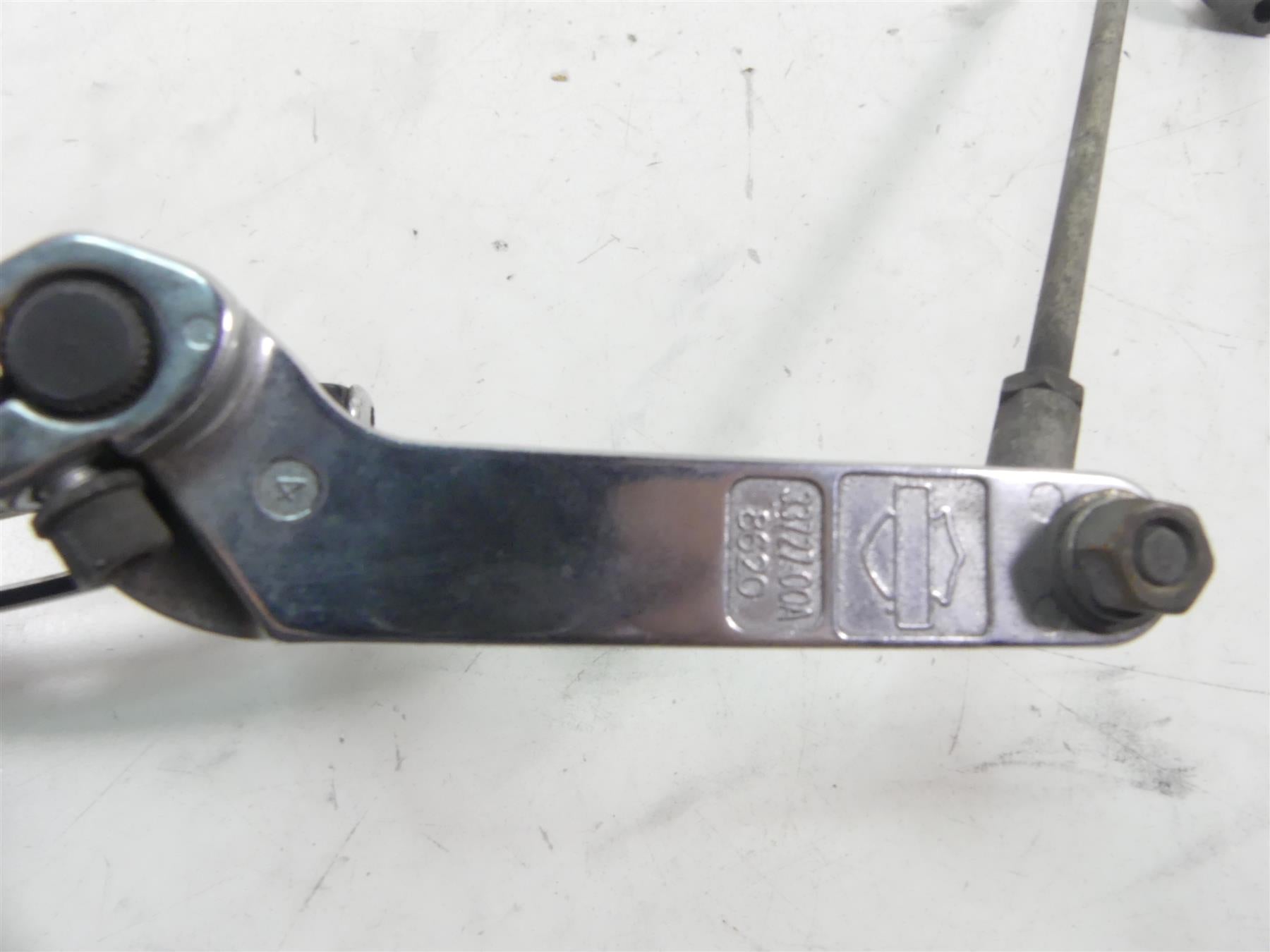 2011 Harley Touring FLTRX Road Glide Billet Shift Lever + Links Set 34043-10 {{ shop.shopifyCountryName }} - Mototech271