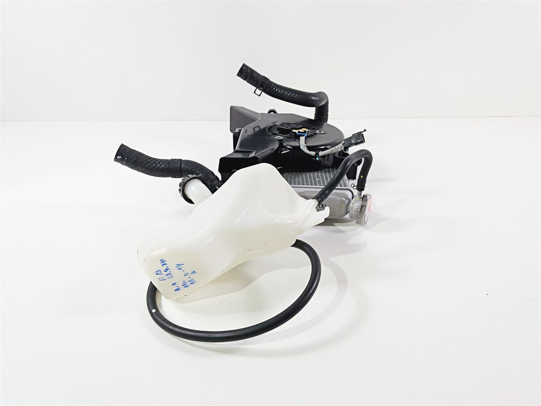 2024 Kawasaki EX500 Ninja 40th An. Radiator Fan Reservoir Hoses Set 39061-0916 {{ shop.shopifyCountryName }} - Mototech271