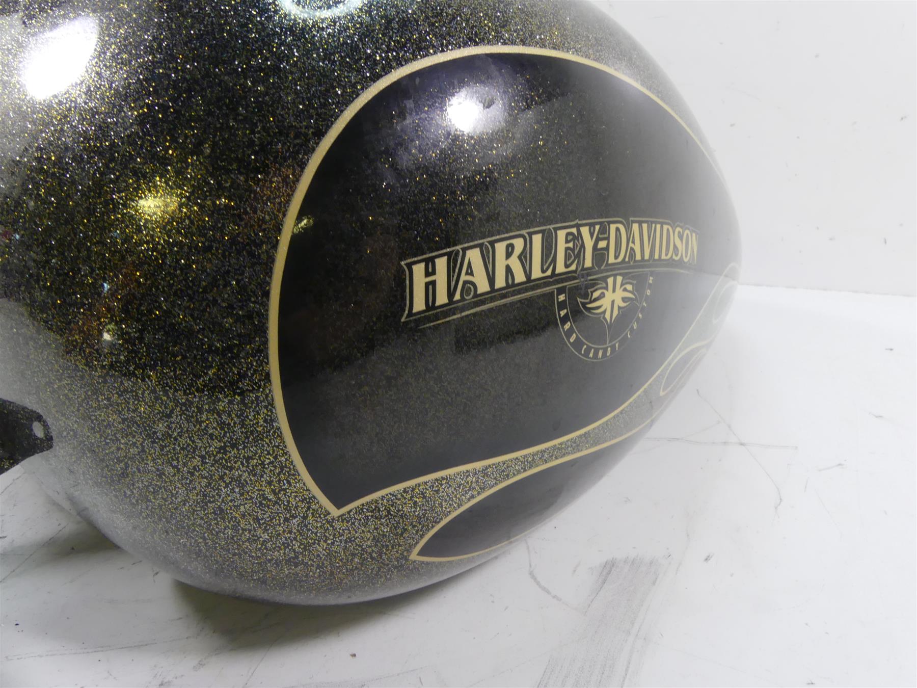 2016 Harley Touring FLTRX Road Glide Hard Candy Fuel Gas Tank - Read 61356-08 {{ shop.shopifyCountryName }} - Mototech271