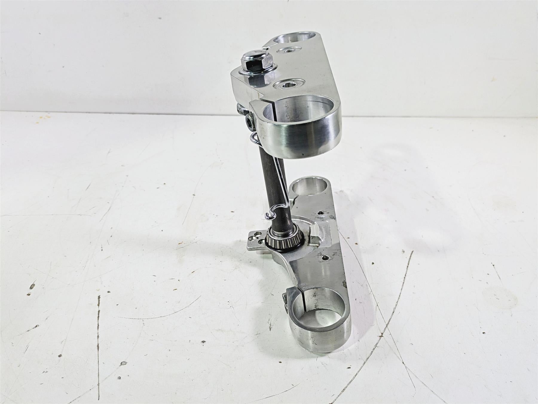 2002 Honda V-Twin VTX1800 C Upper & Lower Triple Tree Set 53230-MCH-000 {{ shop.shopifyCountryName }} - Mototech271