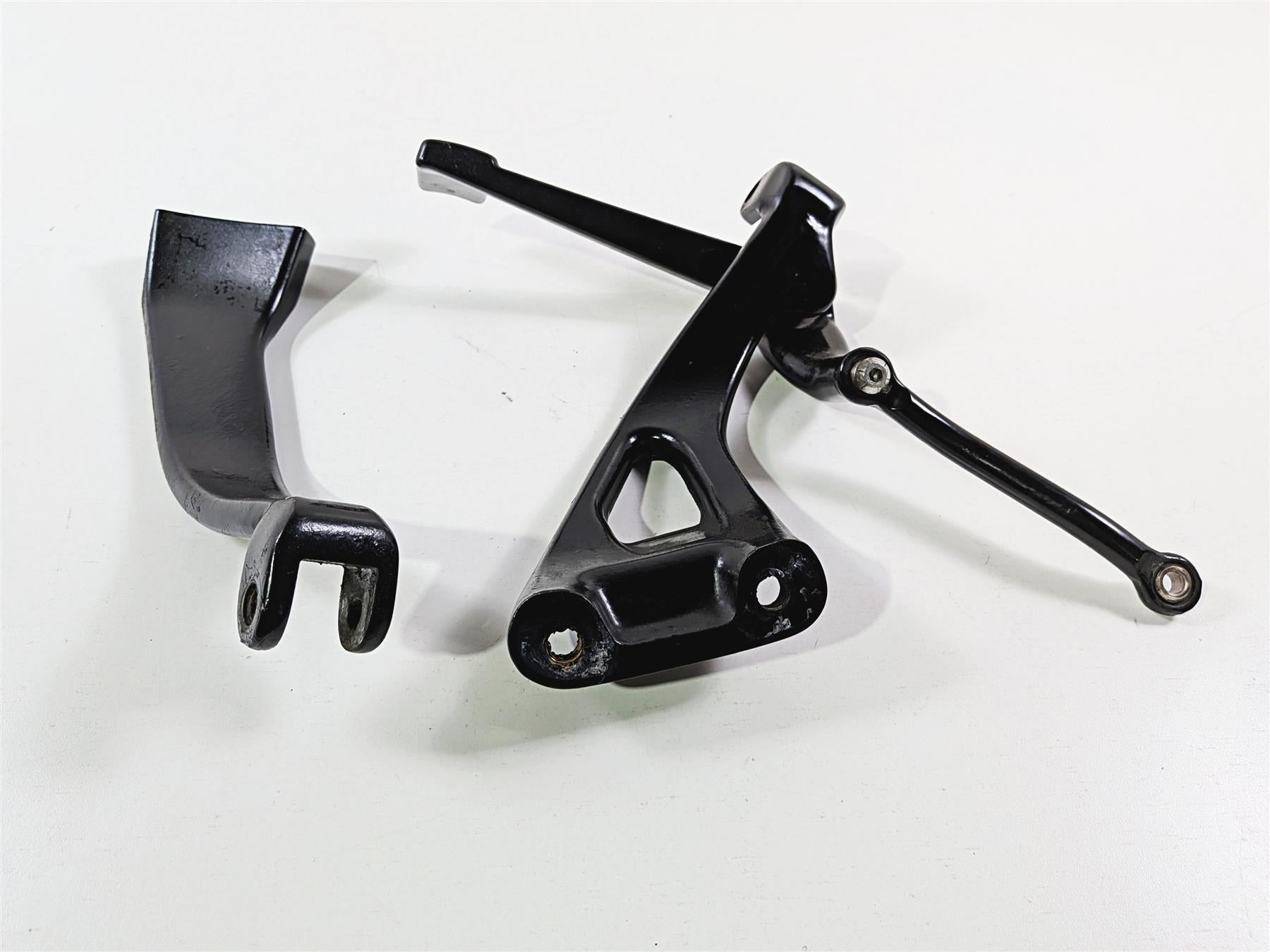 2022 Harley Softail FXLRST Low Rider Front Floorboard Mount Set 50500603 {{ shop.shopifyCountryName }} - Mototech271