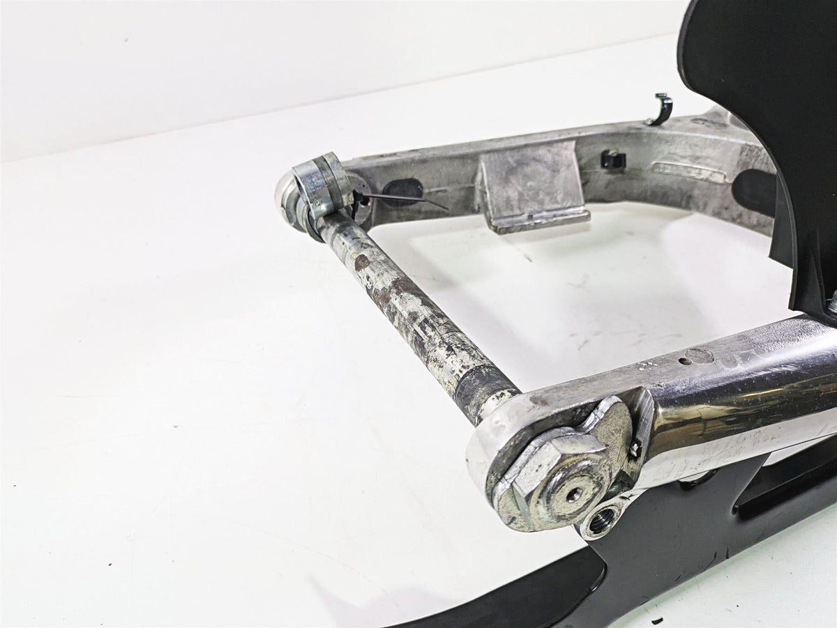 2006 Harley VRSCR Street V-Rod Rear Swingarm & Guards 48372-05 {{ shop.shopifyCountryName }} - Mototech271