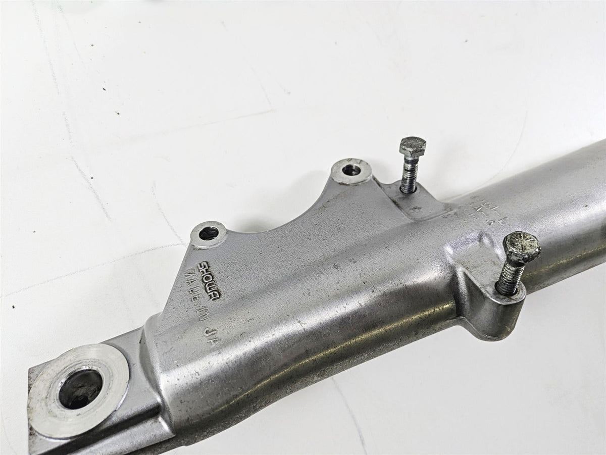 1996 Harley Touring FLHTCUI Electra Glide Straight Showa Front Forks 45863-84 {{ shop.shopifyCountryName }} - Mototech271