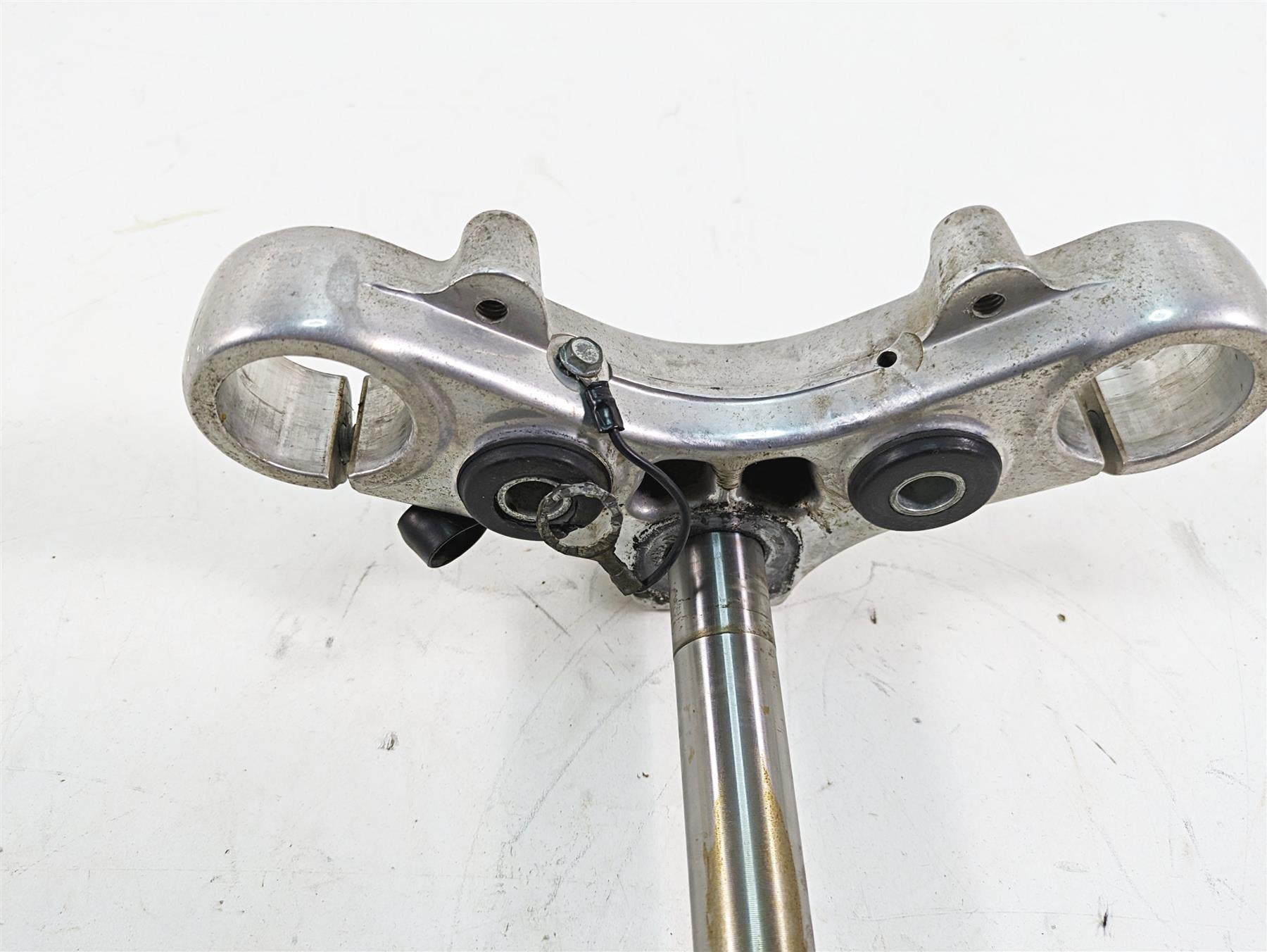 1999 Harley Dyna FXDL Low Rider Upper & Lower Triple Tree 45739-87 45598-90B {{ shop.shopifyCountryName }} - Mototech271