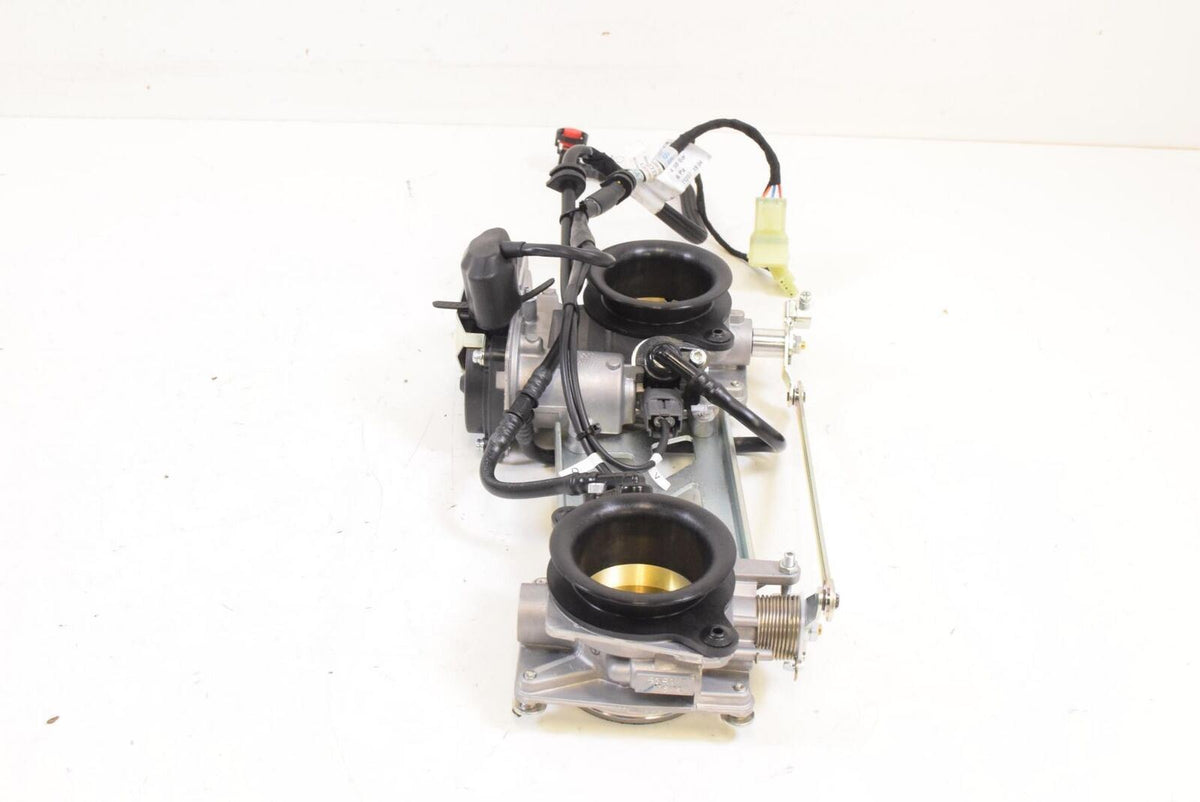 2017 Ducati Supersport 939 Throttle Body Fuel Injector SET 236MILES 28240932A {{ shop.shopifyCountryName }} - Mototech271