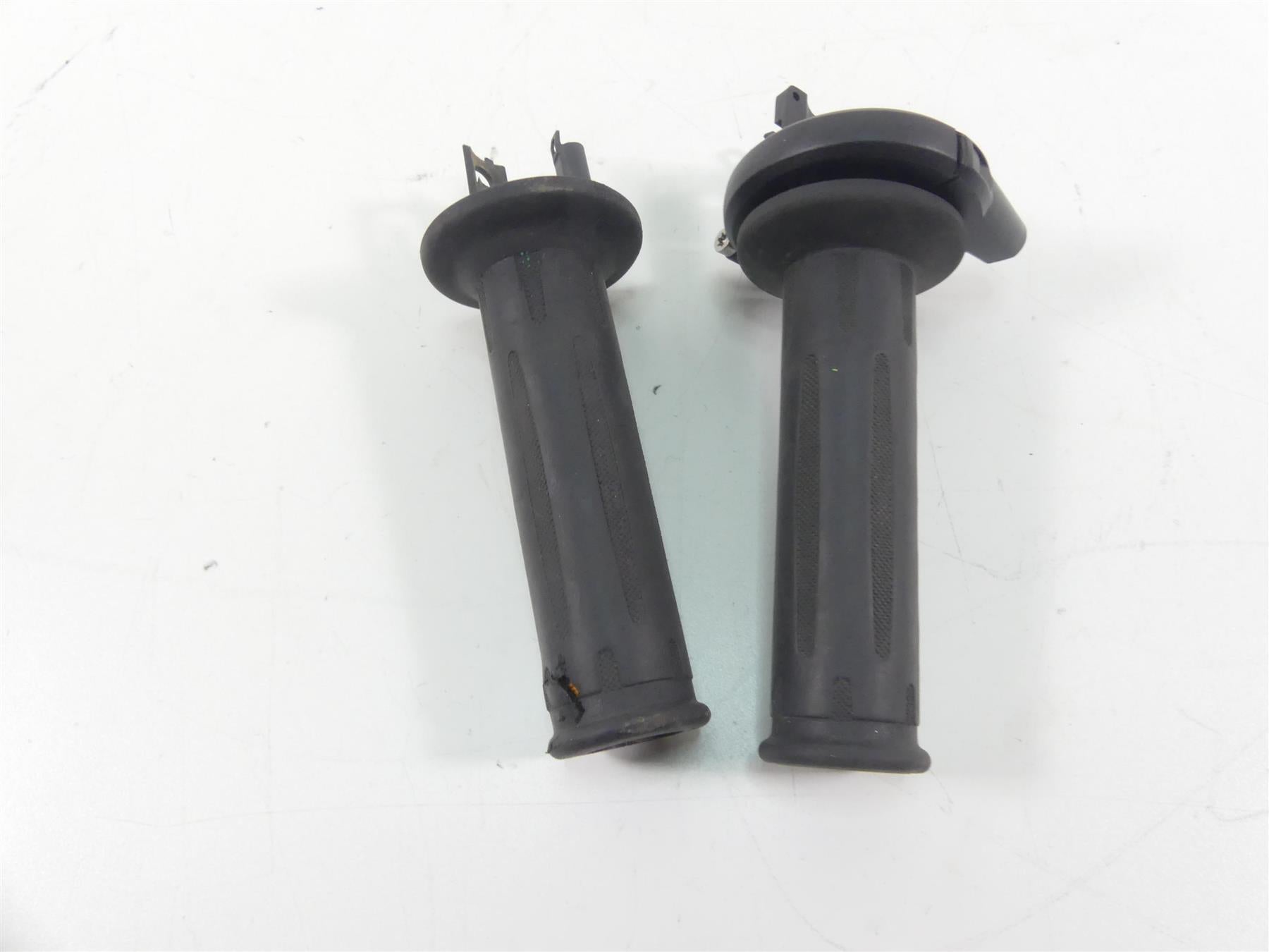 2017 BMW RnineT Racer K32 Heated Left Right Hand Grip Set - Read 61318566508 {{ shop.shopifyCountryName }} - Mototech271