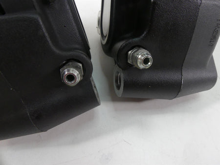 2016 Harley FXDLS Dyna Low Rider Front Brake Caliper Set 41300001 41300002 {{ shop.shopifyCountryName }} - Mototech271