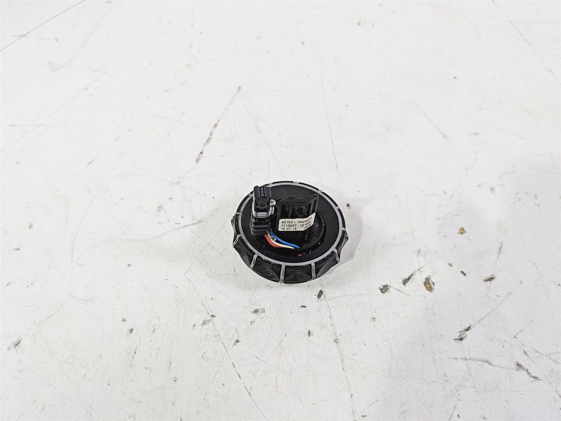 2015 BMW K1600 GT K48 Round Multi Hand Control Switch 61317727499 61317727498 {{ shop.shopifyCountryName }} - Mototech271