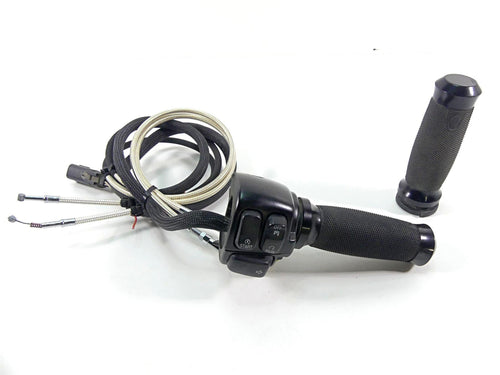 2010 Harley FXDF Dyna Fat Bob Right Control Switch - Cut Blinker 71684-06A | Mototech271
