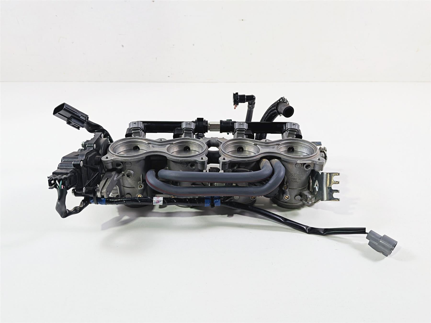2024 Suzuki GSXR600 Throttle Body Bodies Mikuni 2K Only -Video 13406-14J01 {{ shop.shopifyCountryName }} - Mototech271