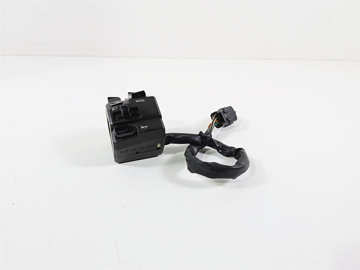 2008 Ducati 1098 SBK Left Hand Turn Signal Control Switch 65110041A-Mototech271