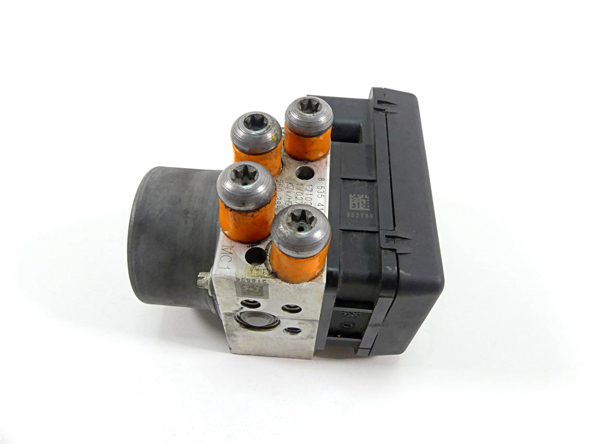 2013 BMW F800GS STD K72 Abs Brake Pump Unit Module 34518546851 {{ shop.shopifyCountryName }} - Mototech271
