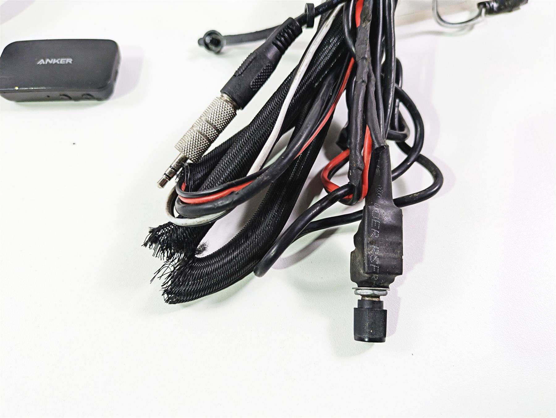 2016 Indian Chief Classic Handlebar Sound System Anker Soundsync A3352 {{ shop.shopifyCountryName }} - Mototech271